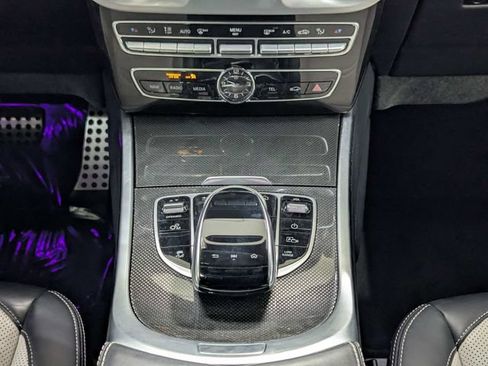 Used 2021 Mercedes-Benz G 550 w/ G Manufaktur Interior Package image 12