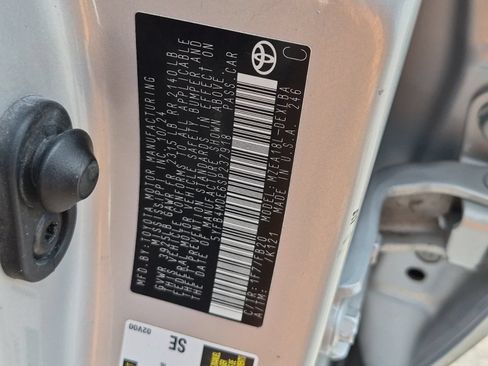 Certified 2025 Toyota Corolla LE FWD image 24
