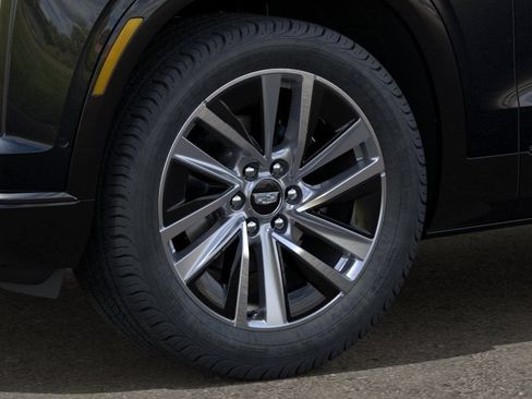 New 2027 Cadillac Vistiq Sport w/ LPO, Floor Liner Package AWD/4WD image 9