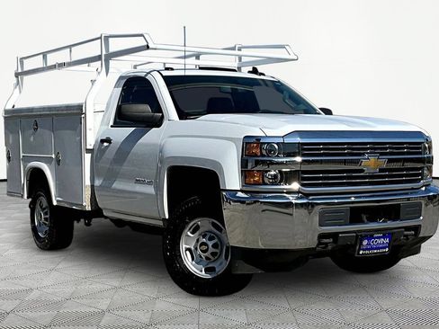 Used 2018 Chevrolet Silverado 2500 W/T w/ WT Convenience Package AWD/4WD image 1