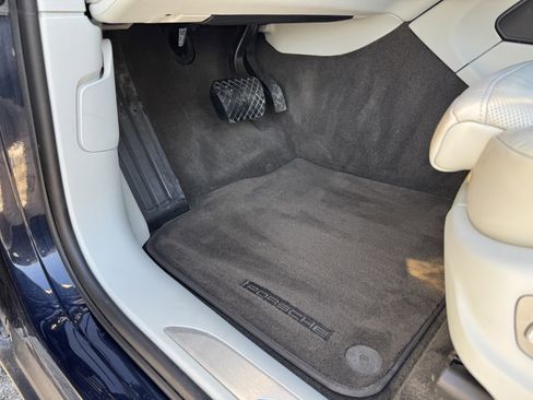 Used 2018 Porsche Macan S image 18