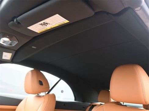 Used 2023 BMW 430i xDrive Convertible w/ M Sport Package image 2