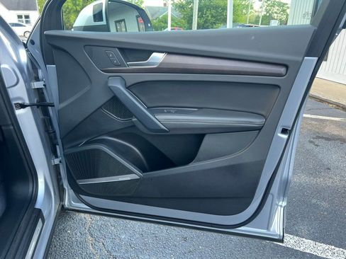 Used 2023 Audi Q5 2.0T Premium Plus w/ Premium Plus Package image 34