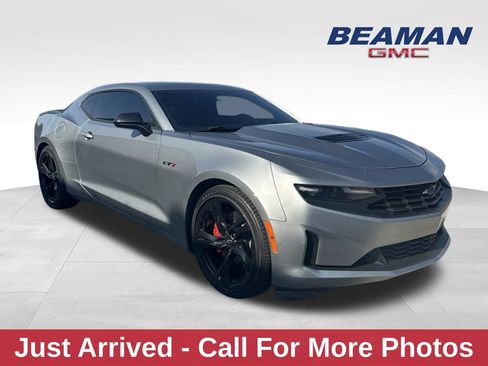 Used 2023 Chevrolet Camaro LT w/ Technology Package RWD image 1