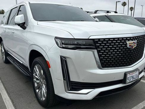 Used 2023 Cadillac Escalade ESV Premium Luxury AWD/4WD image 1