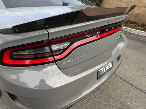 Used 2018 Dodge Charger SRT Hellcat RWD image 13