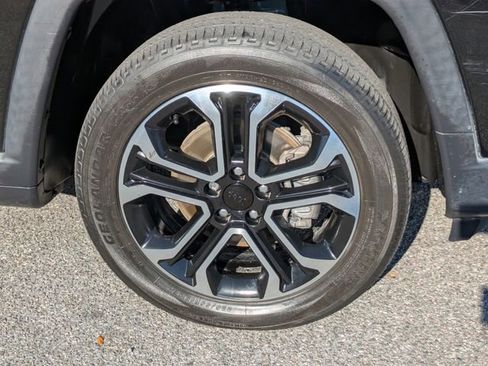 Used 2022 Jeep Compass Limited w/ Sun and Sound Group image 12