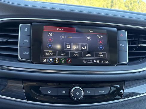 Used 2021 Buick Enclave Essence w/ Sport Touring Edition image 24