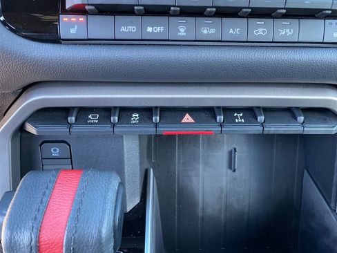 Used 2025 Toyota Sequoia TRD Pro AWD/4WD image 38