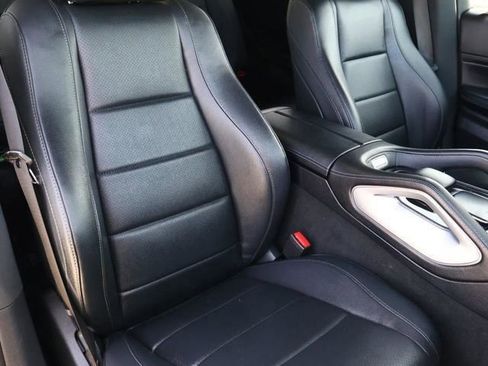Used 2024 Mercedes-Benz GLE 350 4MATIC w/ 3rd Row Seat Package image 19