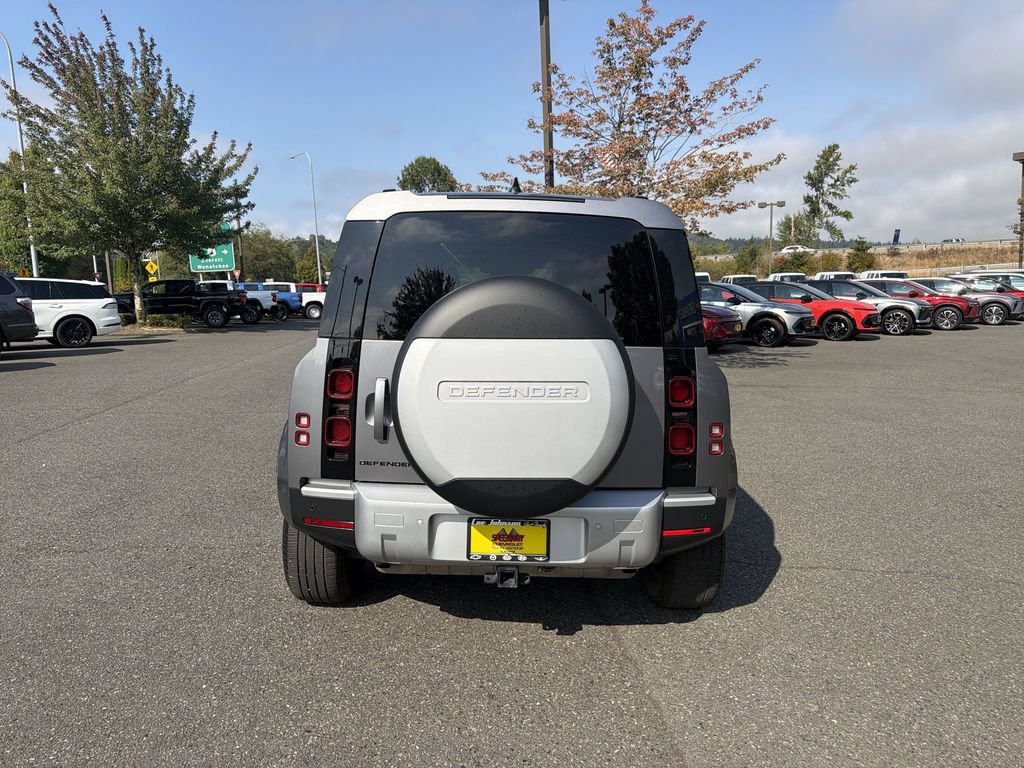 Used 2024 Land Rover Defender 110 S AWD/4WD image 8