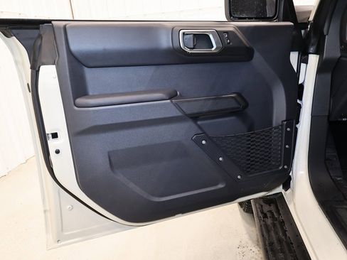 New 2025 Ford Bronco Outer Banks w/ Sasquatch Package image 9