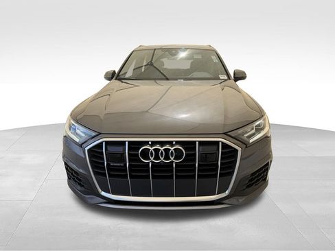 Used 2020 Audi Q7 2.0T Premium Plus w/ Premium Plus Package AWD/4WD image 4