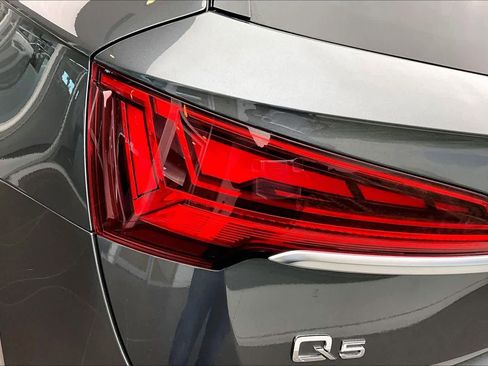 Certified 2023 Audi Q5 2.0T Premium w/ Convenience Package image 28