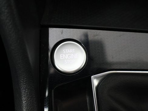 Used 2025 Volkswagen Taos S image 35