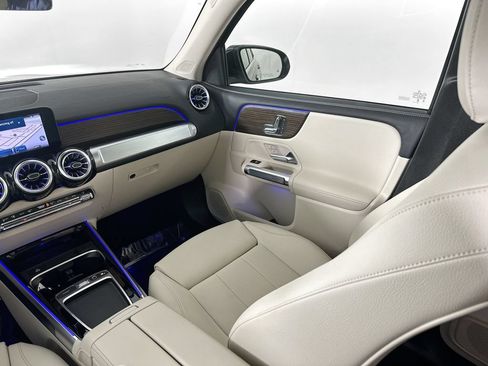 Used 2026 Mercedes-Benz GLB 250 image 23