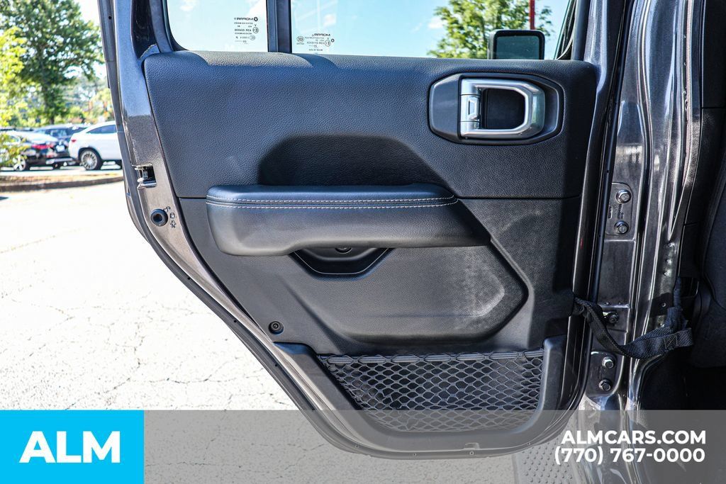 Used 2021 Jeep Wrangler Unlimited Sahara w/ Uconnect 4C Nav & Sound Group AWD/4WD image 45