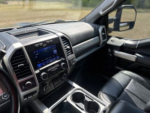 Used 2021 Ford F250 Lariat AWD/4WD image 12