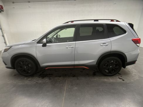 Used 2024 Subaru Forester Sport image 6