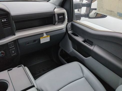 New 2026 Ford F350 XL AWD/4WD image 15