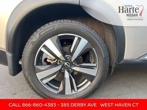 Certified 2022 Nissan Rogue SL image 13