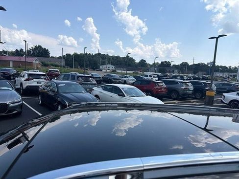 Used 2018 Kia Sorento SX AWD/4WD image 4