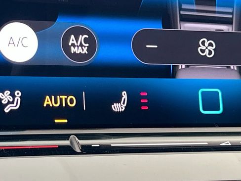 New 2026 Volkswagen Tiguan S FWD image 26