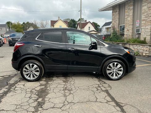 Used 2017 Buick Encore Preferred AWD/4WD image 2