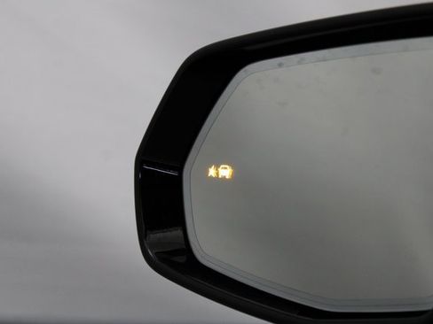 Certified 2025 Cadillac XT5 Premium Luxury image 21