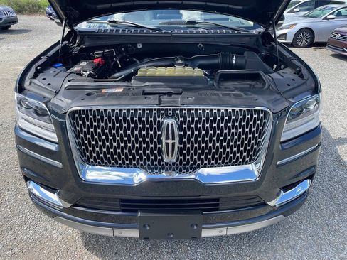 Used 2021 Lincoln Navigator L Reserve w/ Luxury Package AWD/4WD image 26