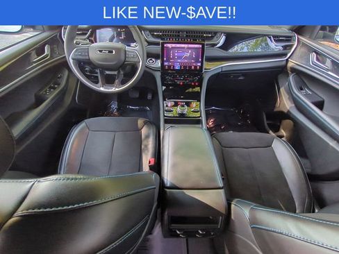 Used 2025 Jeep Grand Cherokee Trailhawk w/ Advanced Protech Group II AWD/4WD image 33