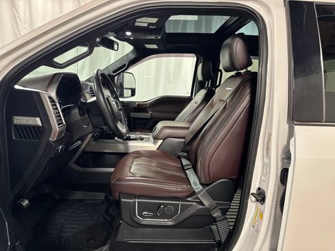 Used 2016 Ford F150 Platinum w/ Technology Package AWD/4WD image 3