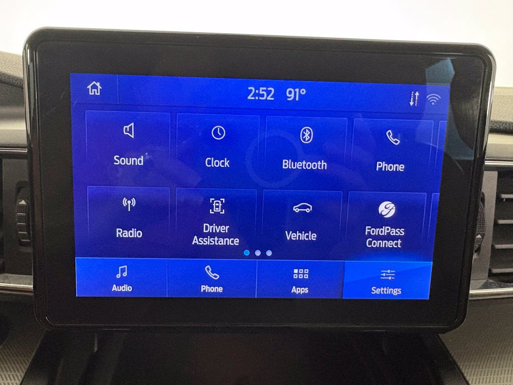 Used 2020 Ford Explorer XLT w/ Equipment Group 202A AWD/4WD image 27