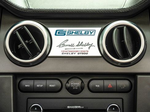 Used 2008 Ford Mustang Shelby GT500 RWD image 46