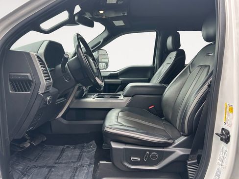 Used 2019 Ford F350 Platinum w/ Platinum Ultimate Package image 15