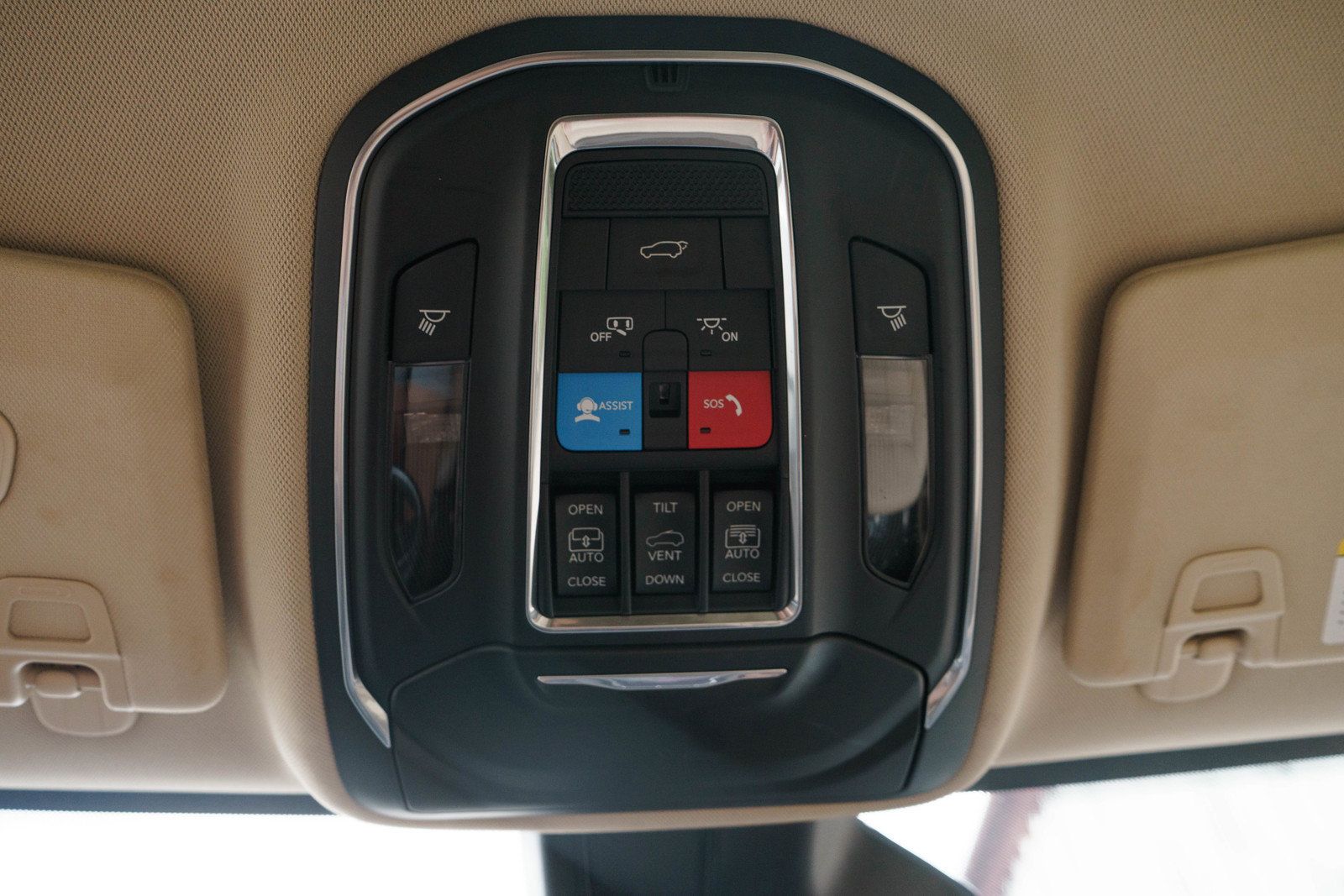Used 2022 Jeep Grand Cherokee L Limited AWD/4WD image 28