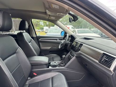 Used 2022 Volkswagen Atlas SE FWD image 15