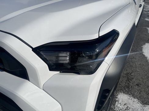 Used 2025 Toyota 4Runner SR5 image 10