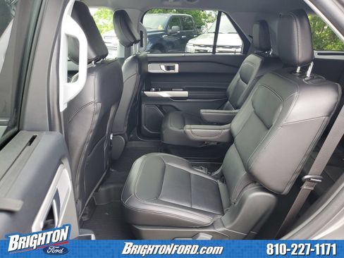 Certified 2023 Ford Explorer Limited w/ Hybrid Equipment Group 310A AWD/4WD image 12