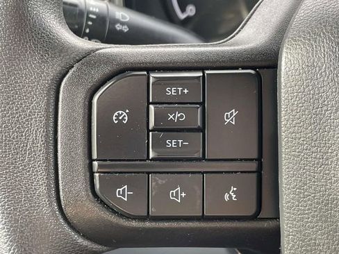 Certified 2025 Ford F250 XLT AWD/4WD image 19