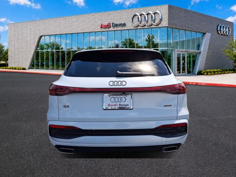 Used 2025 Audi Q5 Premium Plus w/ Premium Plus AWD/4WD image 5