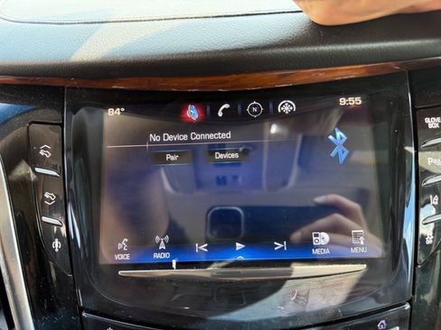 Used 2015 Cadillac Escalade Luxury AWD/4WD image 18
