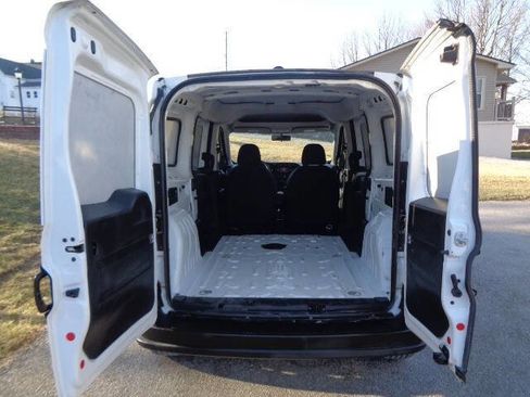 Used 2020 RAM ProMaster City Tradesman image 5