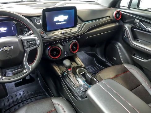 Certified 2023 Chevrolet Blazer RS w/ Enhanced Convenience Package AWD/4WD image 18