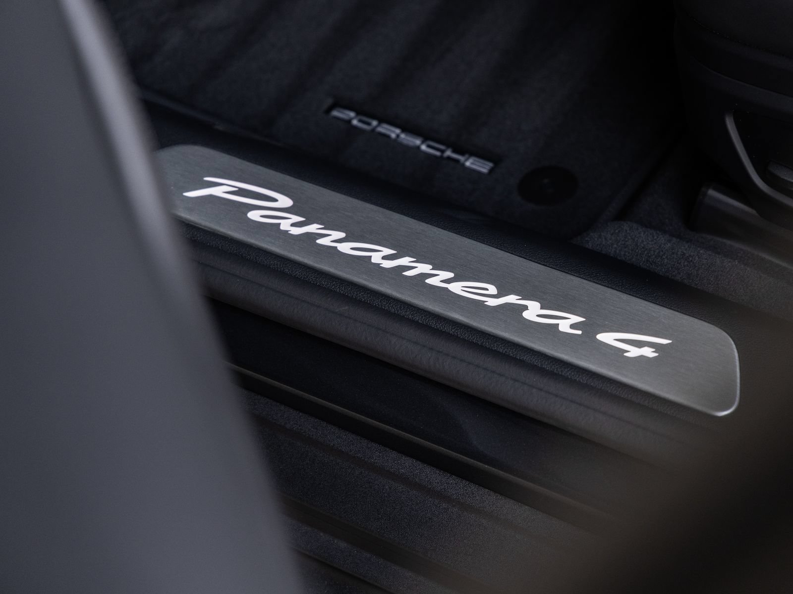 New 2026 Porsche Panamera 4 AWD/4WD image 27