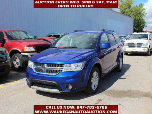 Used 2012 Dodge Journey SXT w/ Popular Equipment Group image 1