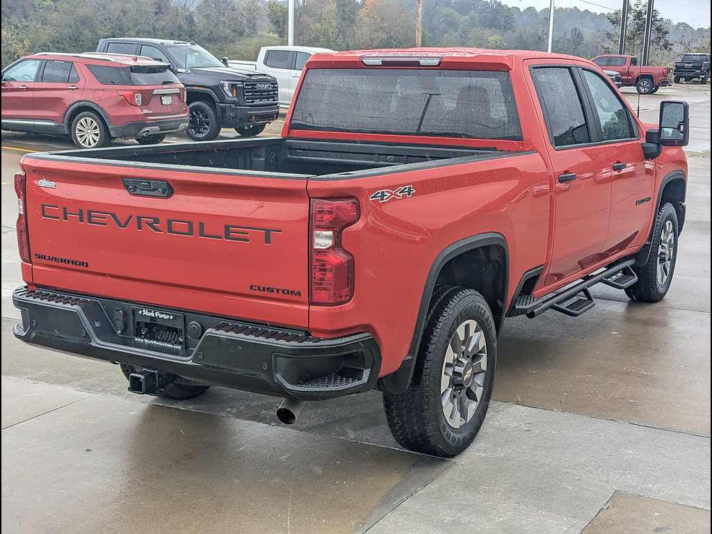 Used 2024 Chevrolet Silverado 2500 Custom w/ Custom Value Package AWD/4WD image 7