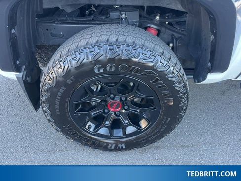 Used 2024 Toyota Tacoma TRD Pro image 11