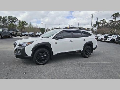 Used 2025 Subaru Outback Wilderness w/ Wilderness Package image 41