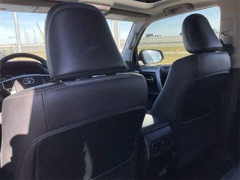 Used 2023 Toyota 4Runner SR5 Premium image 16